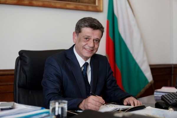 Gen. (Ret.) Constantin Popov
